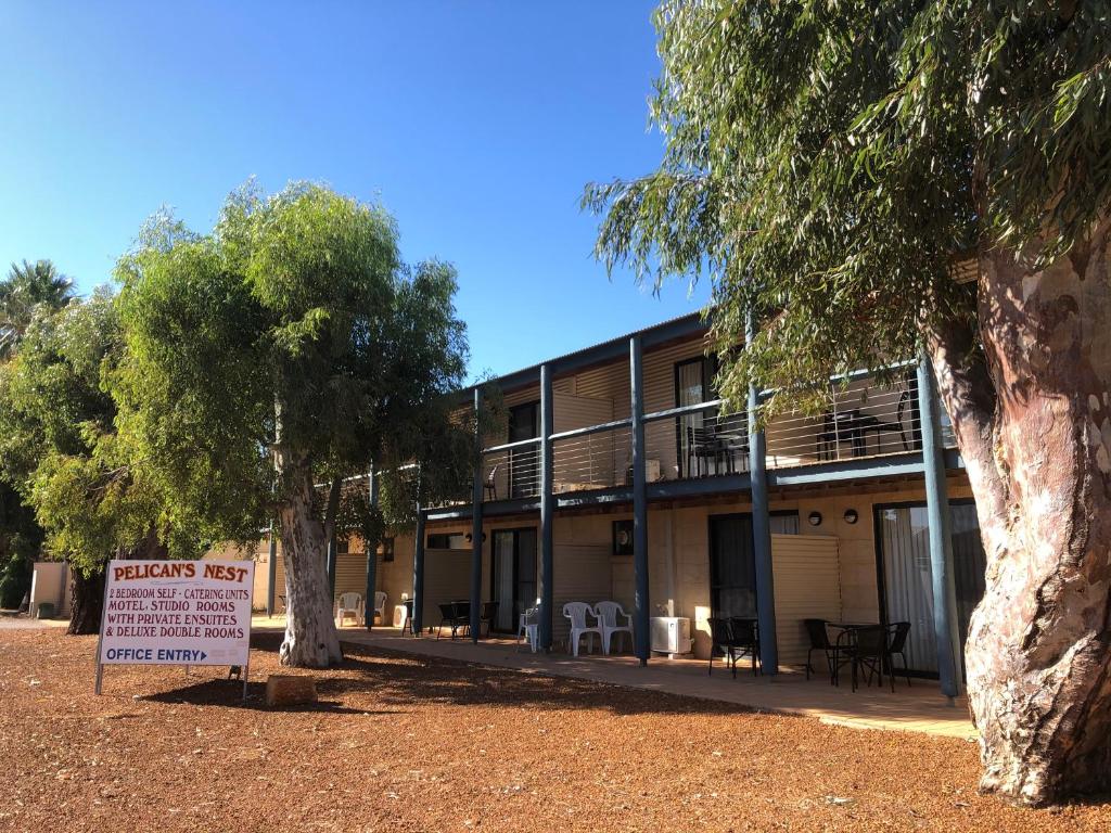 Kalbarri resorts and hotels include the 2 storey Pelicans Nest